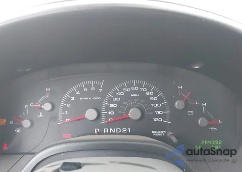 2003 Ford Expedition Xlt z USA, uszkodzony, nr VIN 1FMPU15L33LB89267